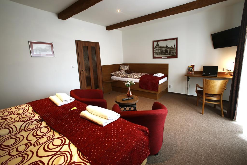 Apartments & Suites Zluta Hruska Plzeň Buitenkant foto
